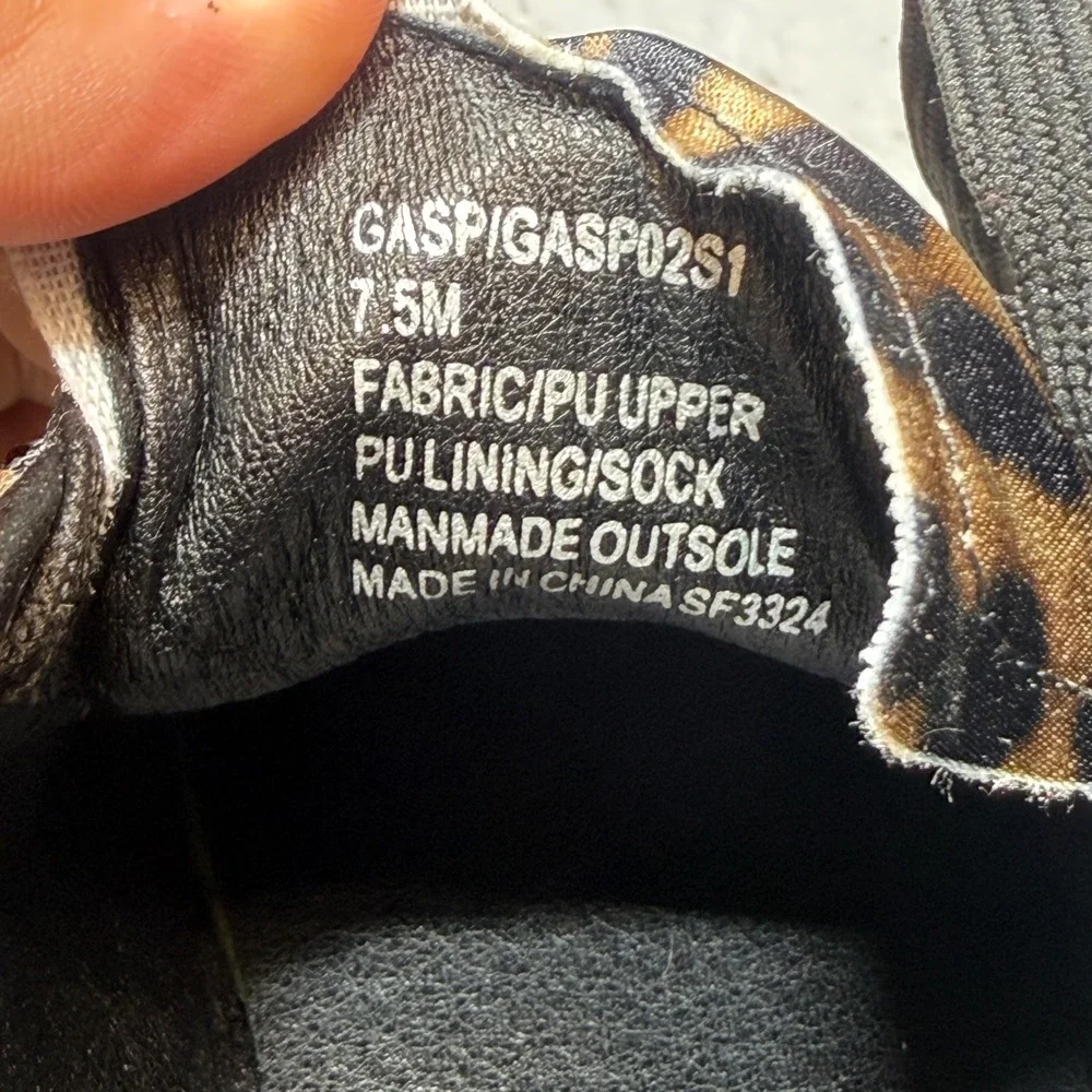 Steve Madden steve madden